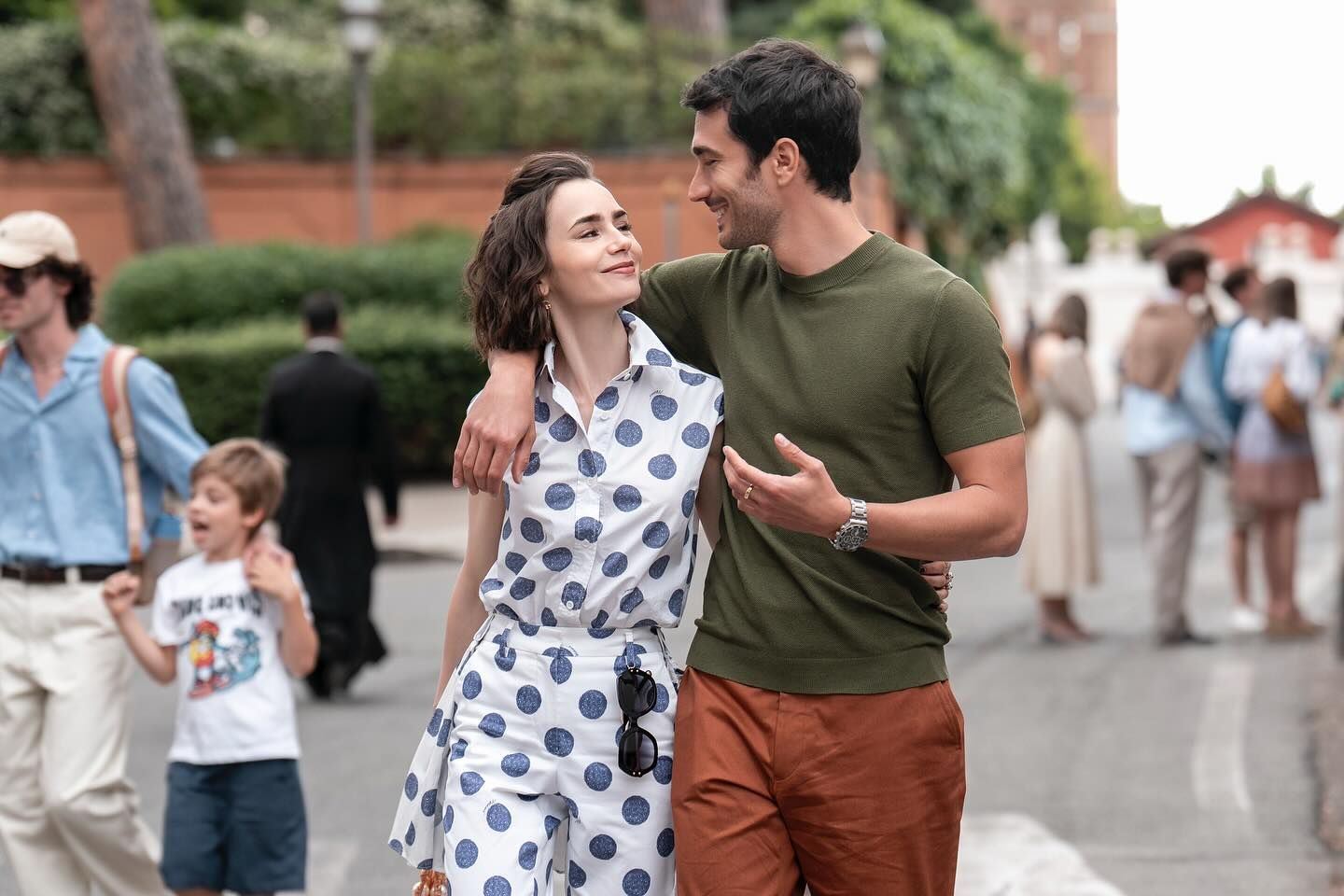 Emily in Paris Season 5 Rilis 18 Desember 2025, Ini Pemeran, Alur Cerita hingga Lokasi Syutingnya