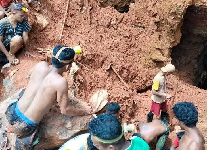2 Orang penambang tertimbun longsor di kepulauan Sangihe