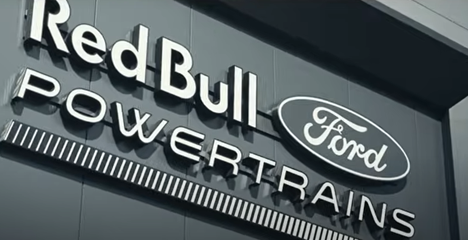Nggak Cuma Urus Baterai, Ford Obrak-Abrik Seluruh Mobil F1 2026 Milik Red Bull!