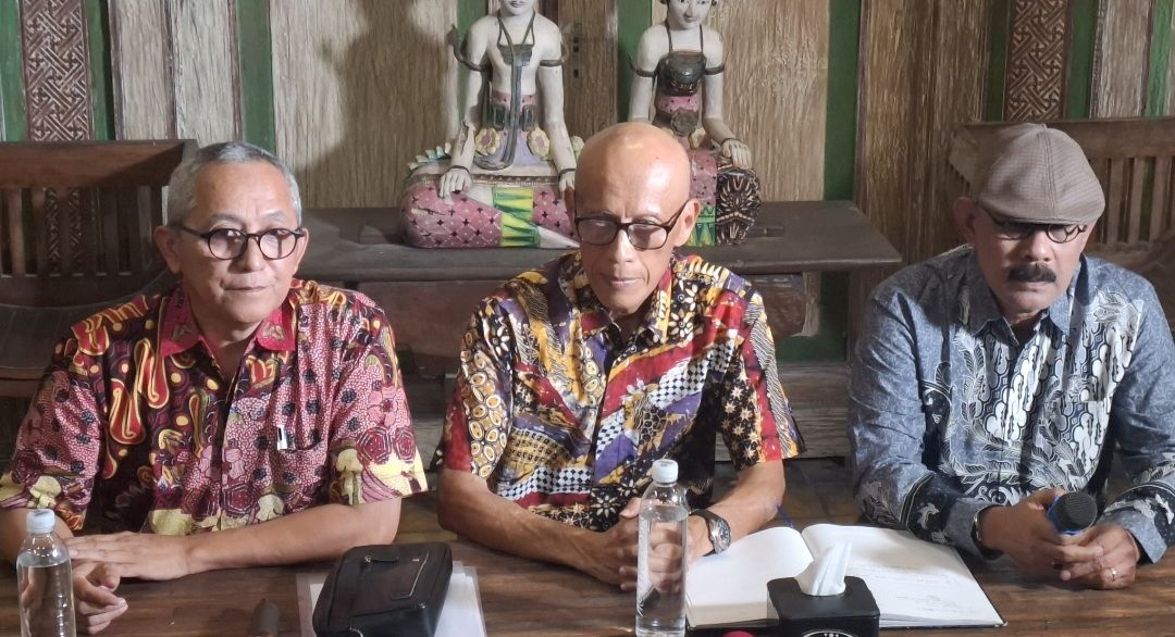 Misteri Meninggalnya Diplomat Kemenlu Arya Daru, Kuasa Hukum Beberkan Fakta Lain Dari Istri Almarhum