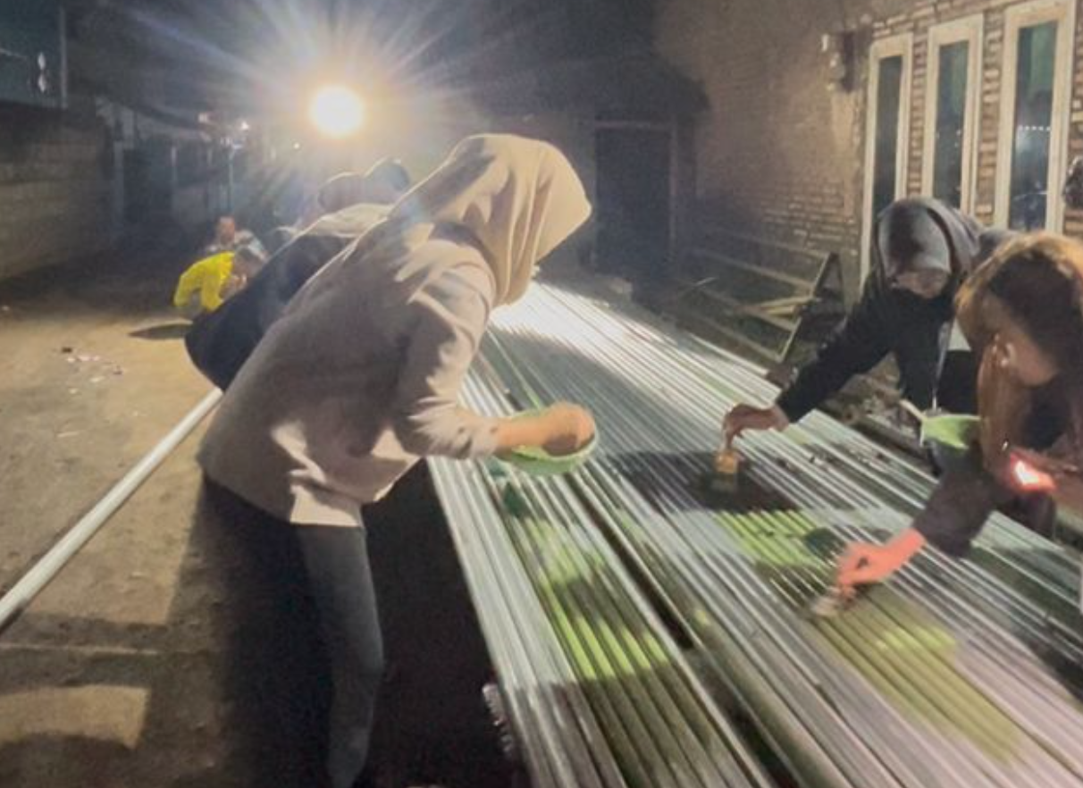 Desa Tanggung Pasang Lampu Jalan, Warga Kini Lebih Aman Beraktivitas Malam