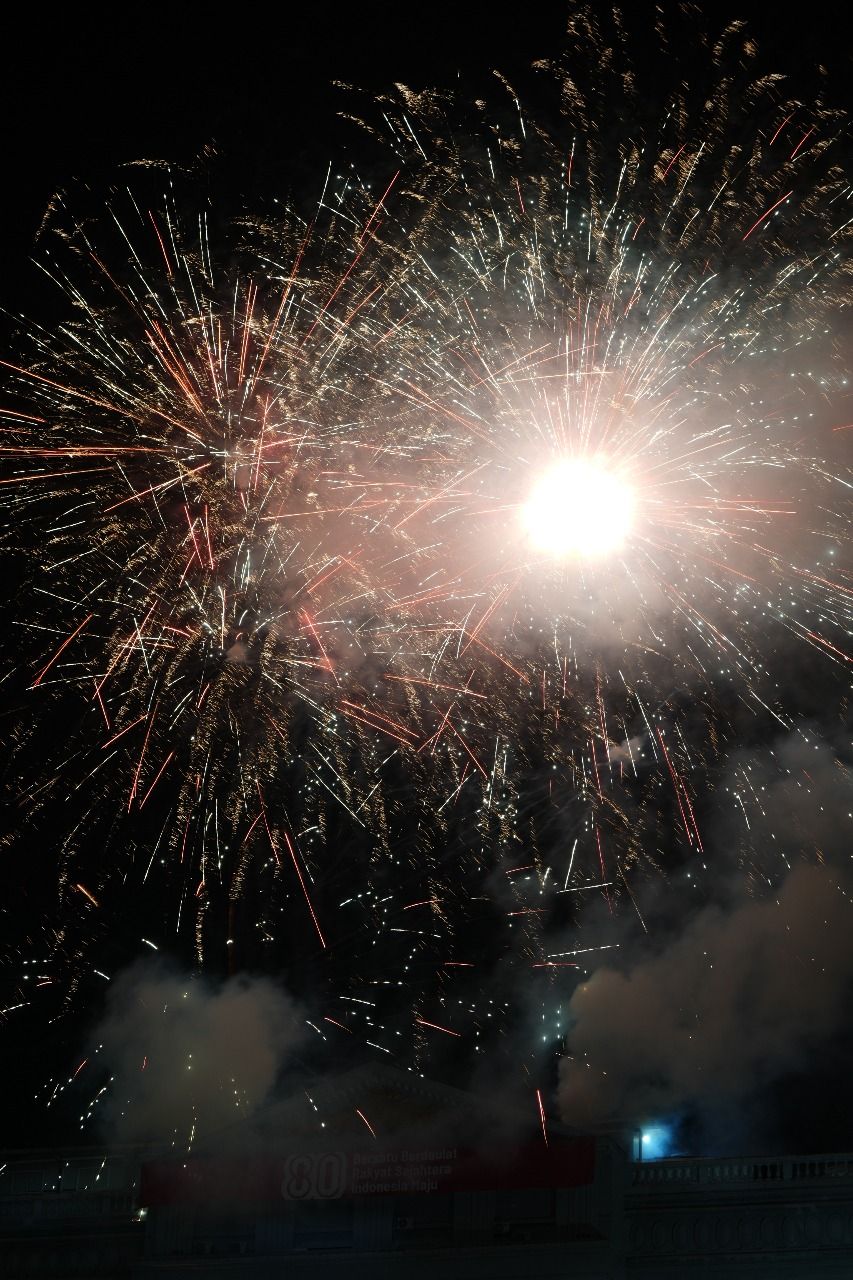 Sleman Culture Fest 2025 Resmi Ditutup, Kembang Api Raksasa “Heiwa Hanabi” Warnai Langit Sleman