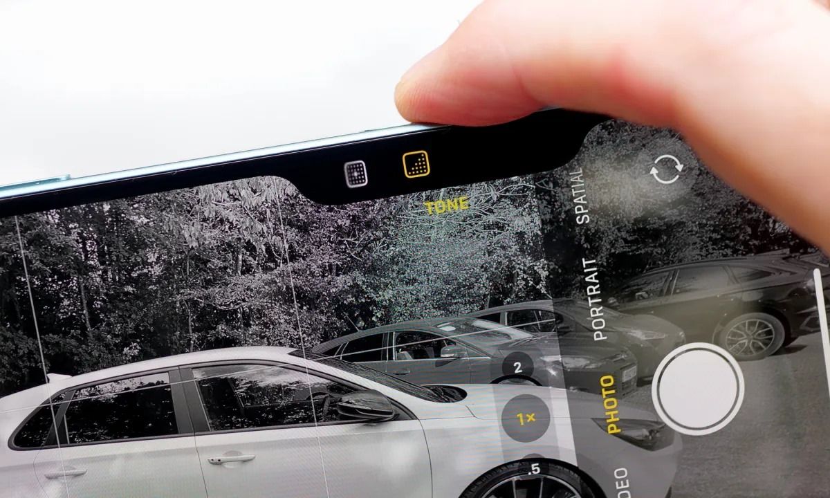 iPhone 18 Dikabarkan Akan Kehilangkan Tombol Kamera, Benarkah?