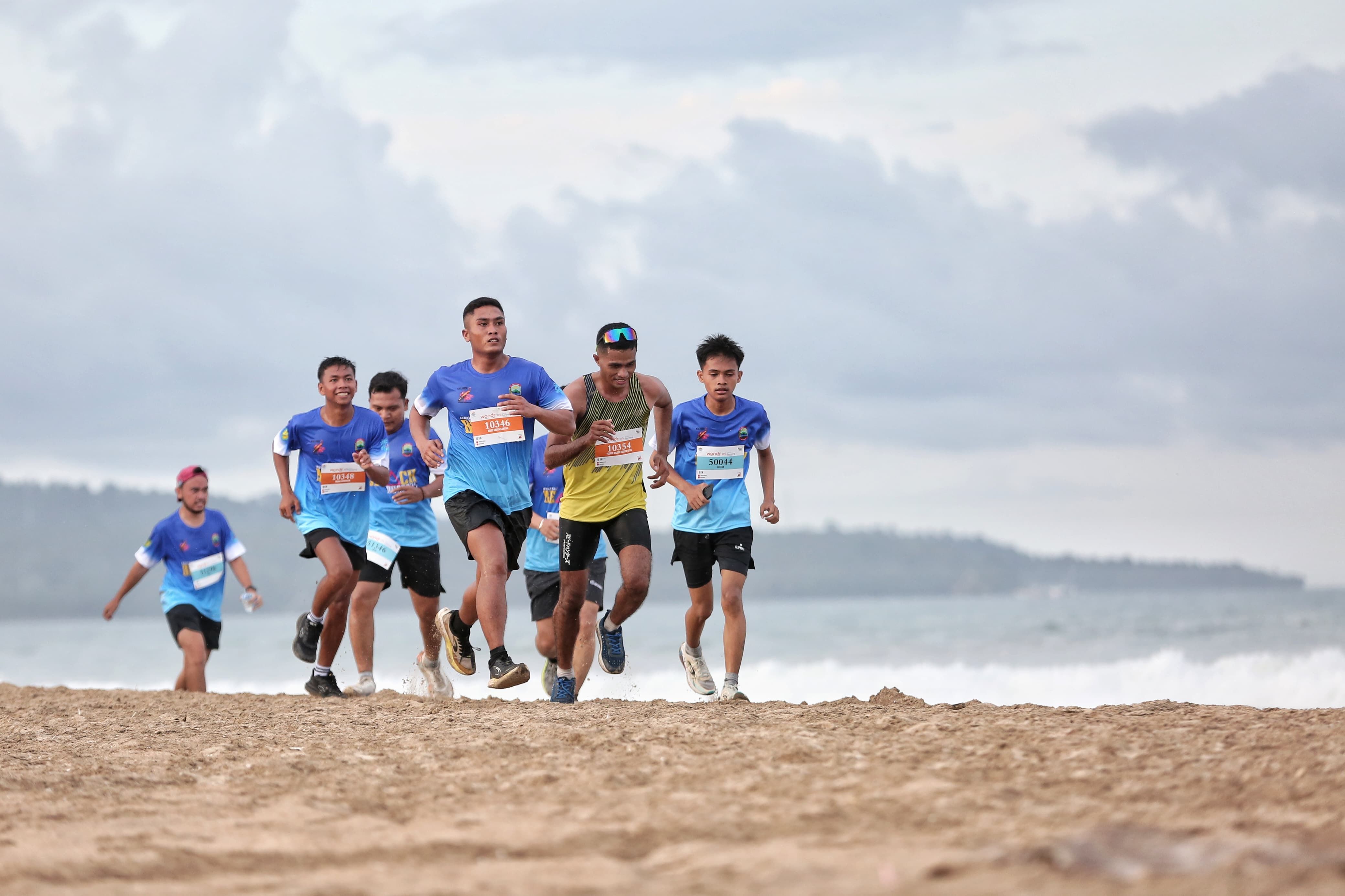 Bangun Lampung Jadi Destinasi Wisata Unggulan Lewat Krakatau Beach Run 2025