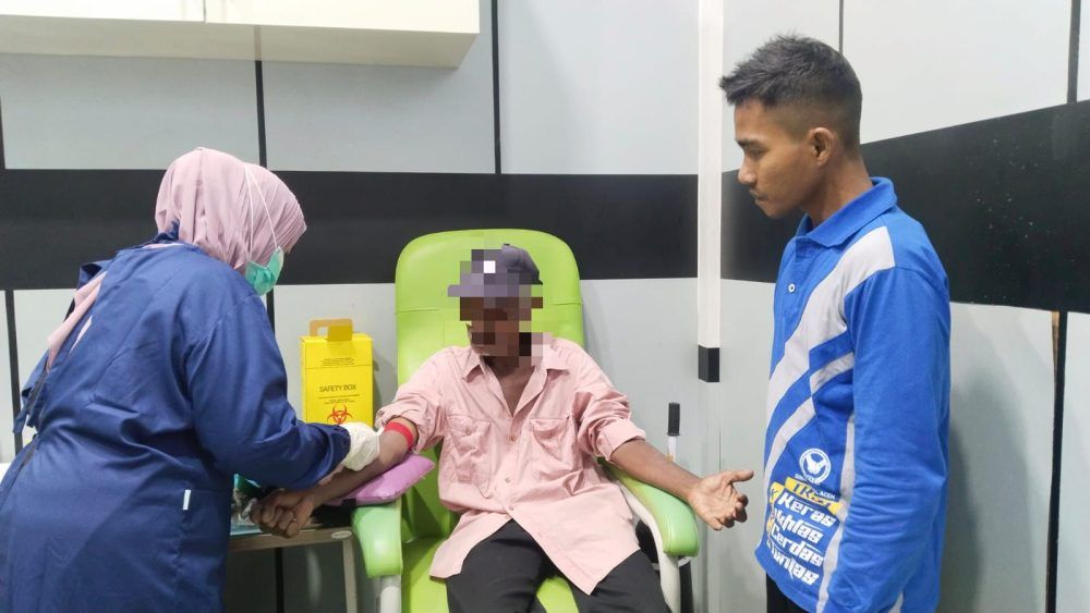 Tak Punya Keluarga dan Tempat Tinggal, Kakek 63 Tahun Akhirnya Diselamatkan Dinsos