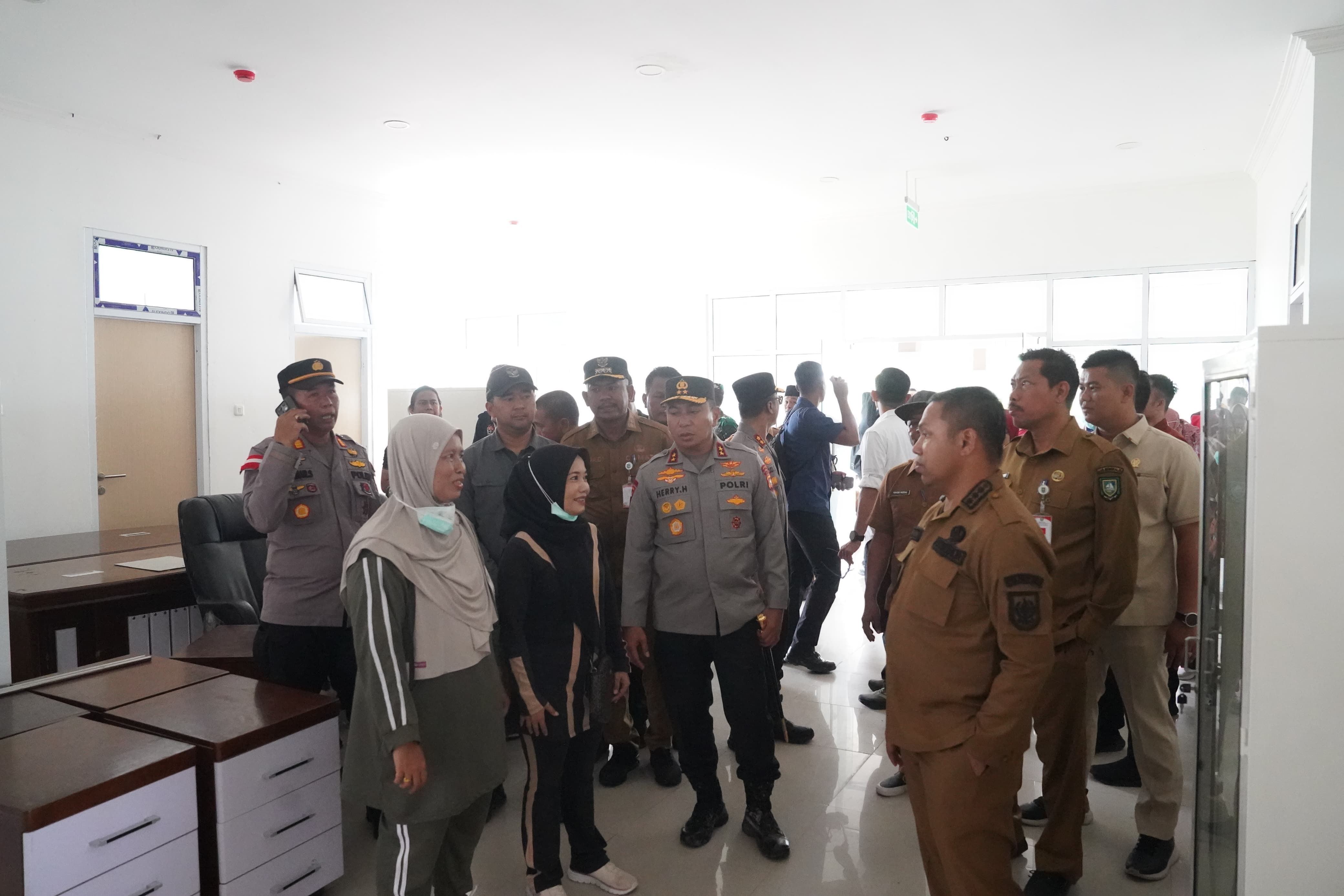 Gubernur Riau Dan Polda Riau Tinjau RSUD Rupat