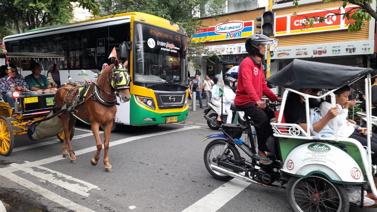 Bantah Pemangkasan Anggaran Trans Jogja, DPRD DIY Sebut Hanya Pergeseran Sementara Untuk Perbaikan Infrastruktur