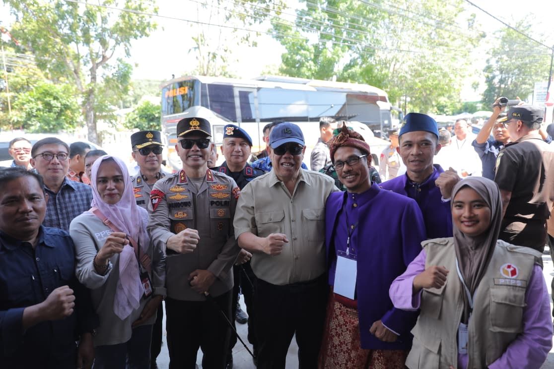 Pastikan Pilkada Ulang 2025 Berlangsung Sukses, Gubernur Hidayat Tinjau Sejumlah TPS di Pangkalpinang dan Bangka