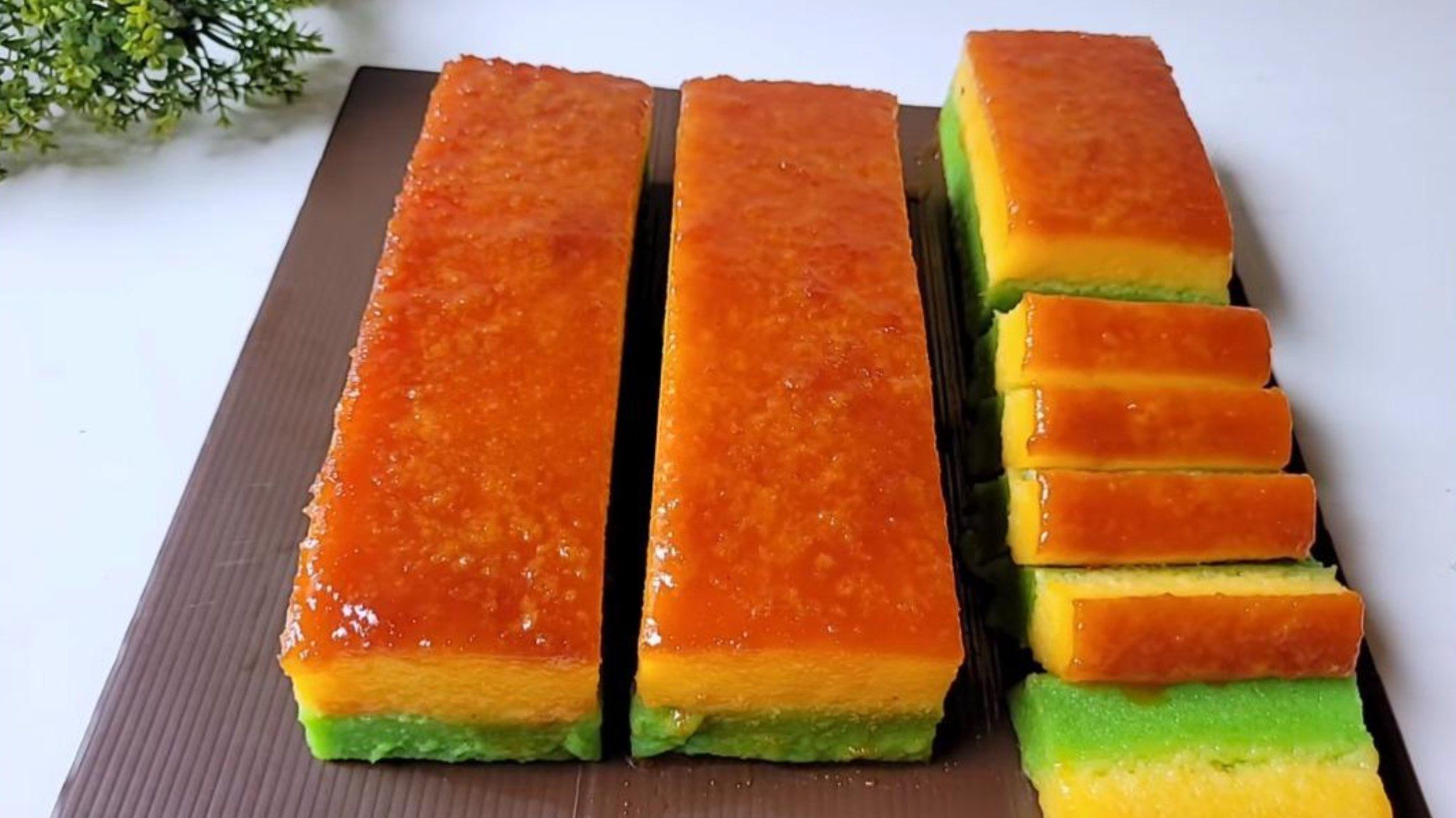 Resep Bingka Singkong Karamel Pandan yang Enak dan Empuk