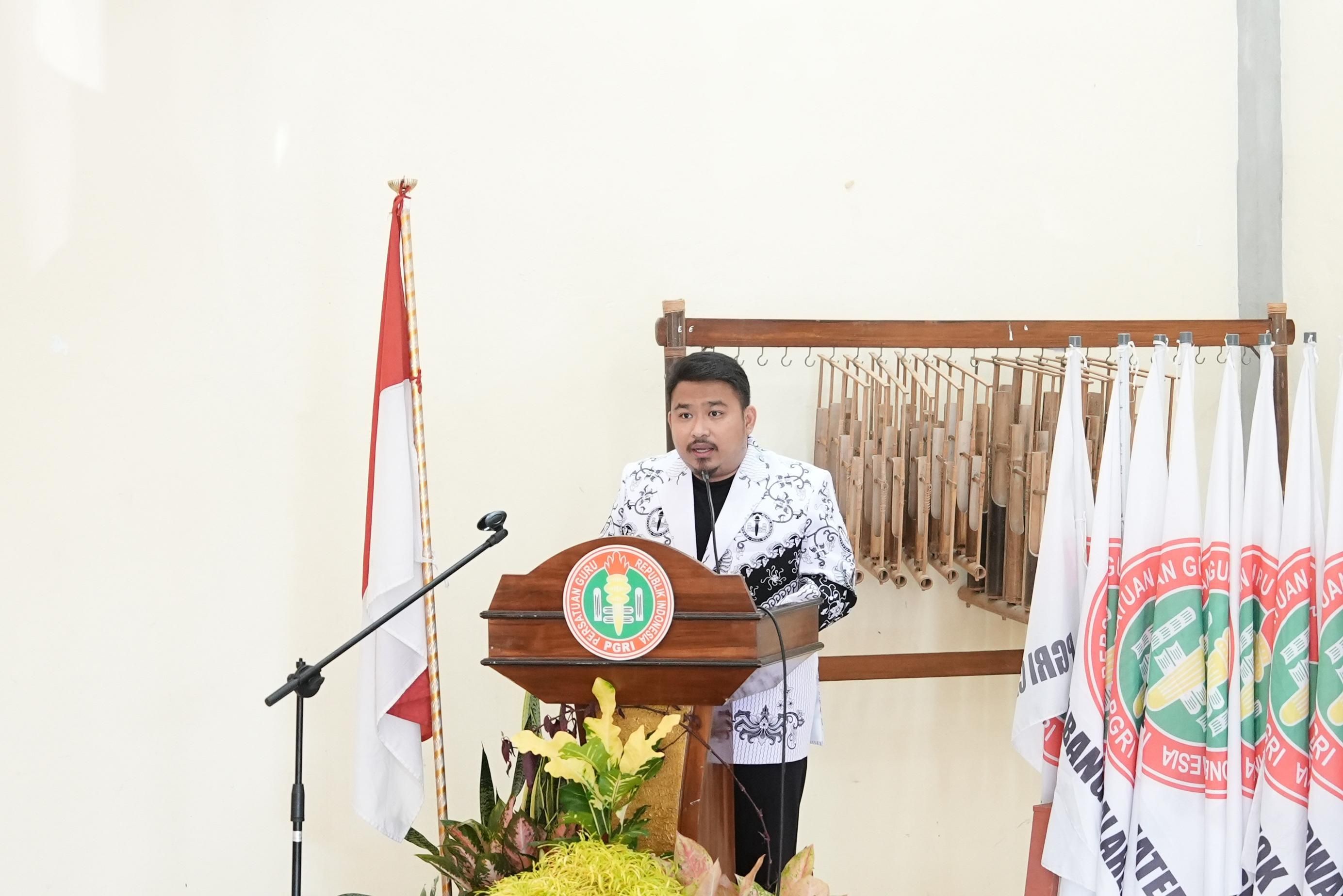 Bupati Subang Janjikan Kenaikan Tunjangan Guru dan Guru Ngaji pada 2026