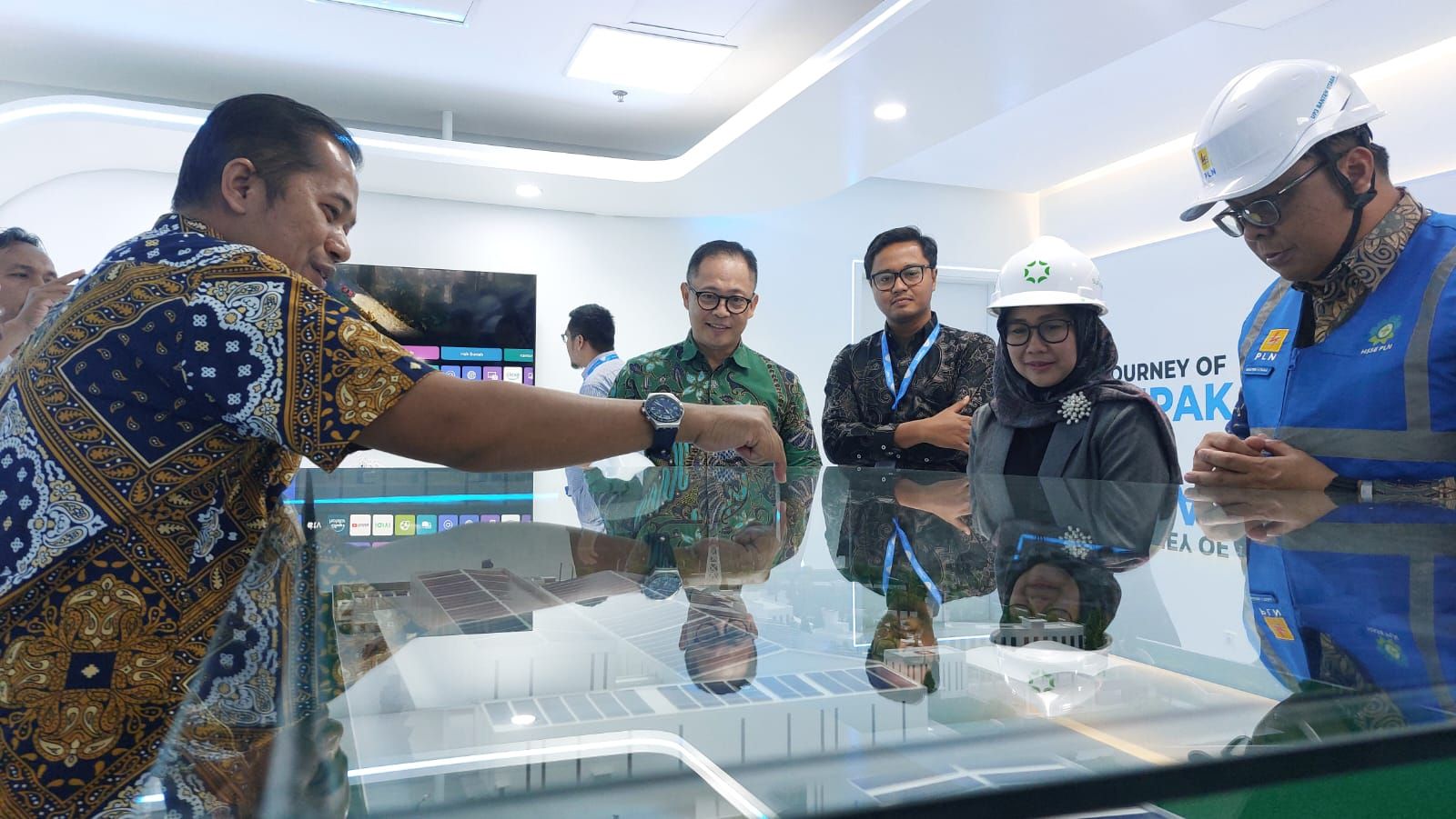 SUN Energy Kukuhkan Diri sebagai Pengembang PLTS Atap Nomor Satu, Capai 200 MW Kapasitas Terpasang