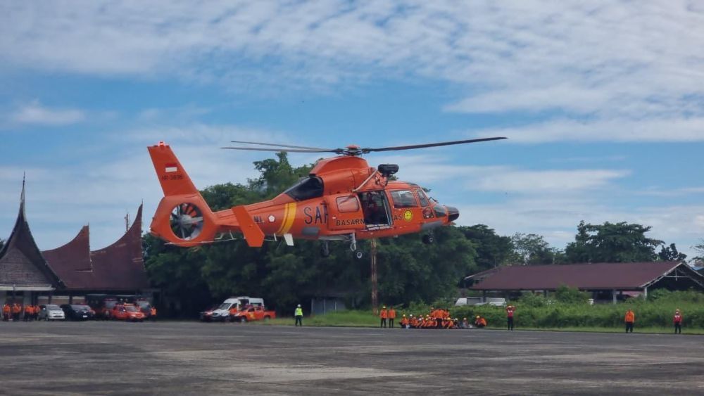 Basarnas Pekanbaru Perkuat Kesiapan Tim Rescue Lewat Latihan Gabungan Heli Rescue
