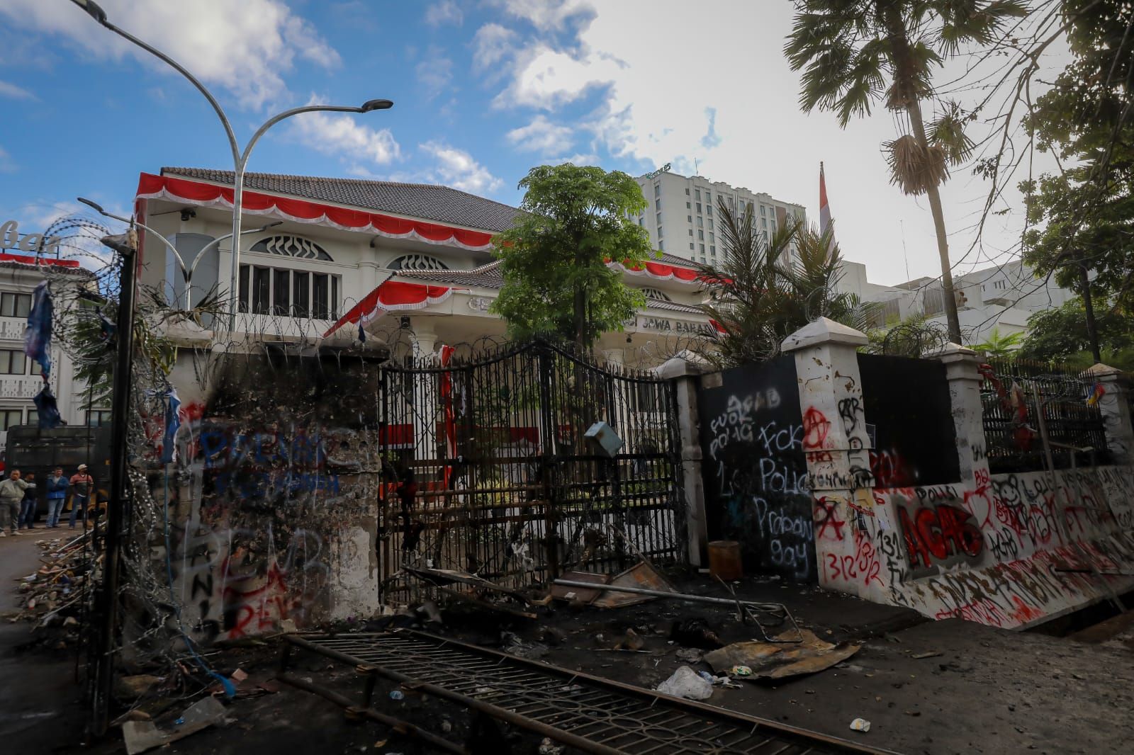 Pemkot Bandung Bergerak Cepat Pulihkan Infrastruktur Pascademonstrasi