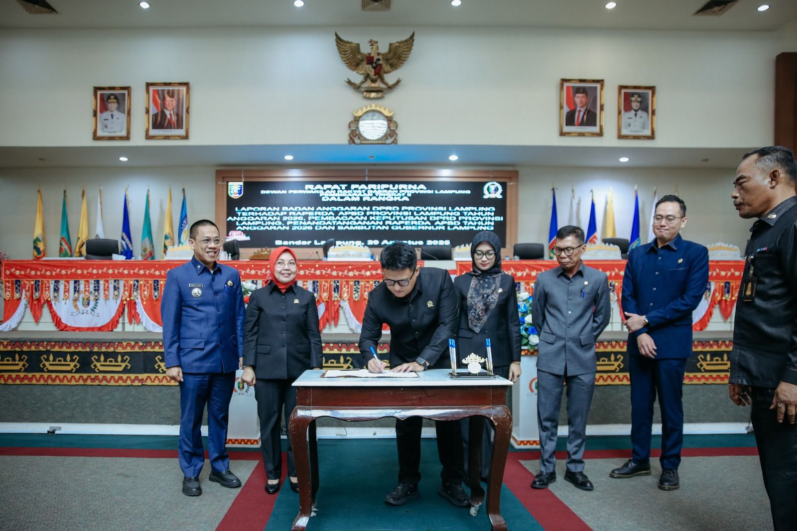 Pemprov Lampung dan DPRD Sepakati Raperda APBD 2026, Pendapatan Daerah Ditargetkan Rp 7,6 Triliun