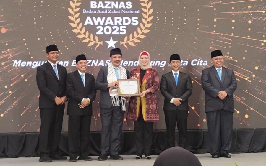 Bupati Bangka Selatan Riza Herdavid Raih Baznas Award 2025, Kategori Kepala Daerah Pendukung Gerakan Zakat Indonesia
