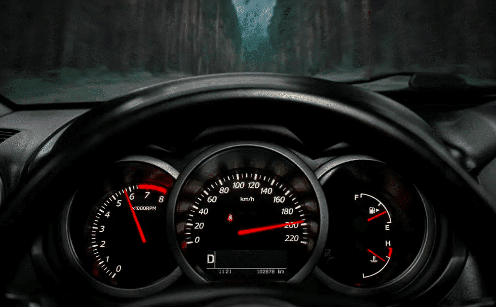 Jangan Terkecoh, Ini 5 Ciri Speedometer Mobil Bekas Direset atau Diputar Agar KMnya Terlihat Rendah!