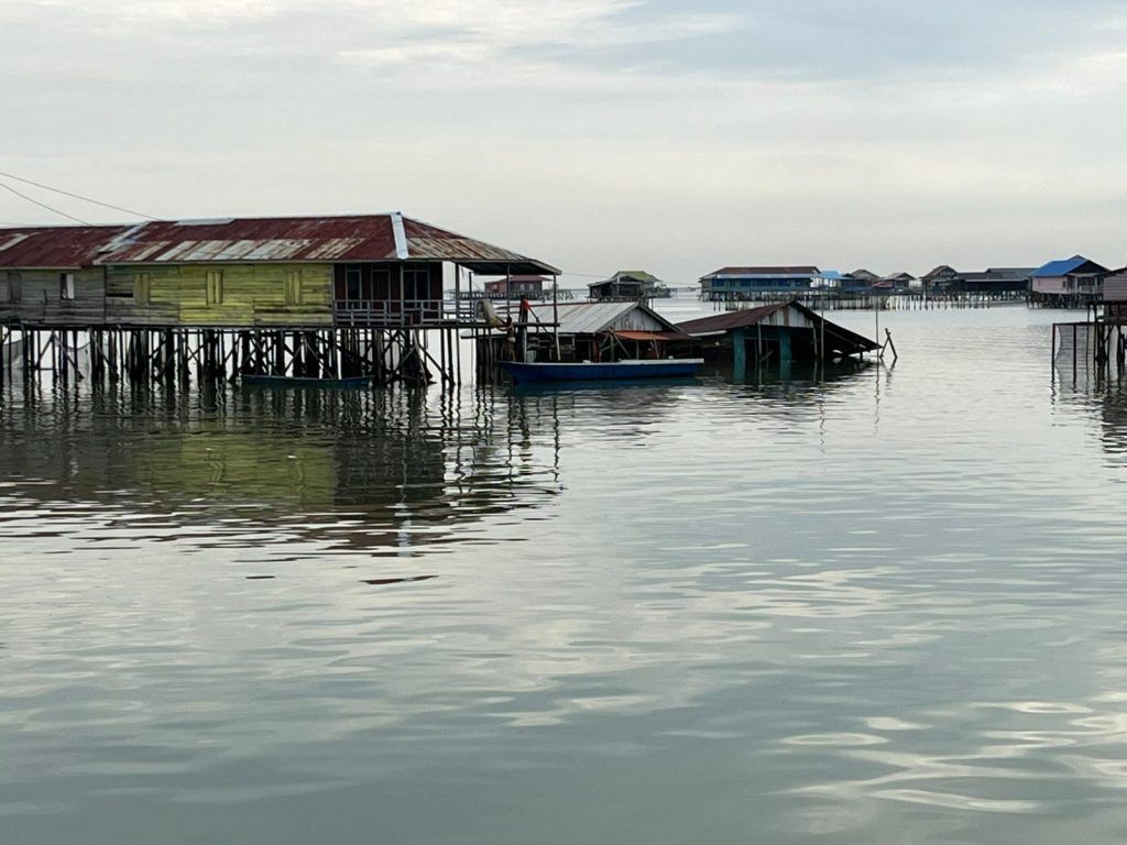 Dua Rumah di Bontang Kuala Ambruk, Diduga Akibat Kayu Penyangga Lapuk