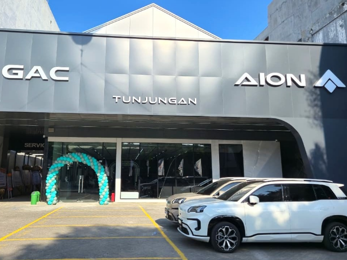 GAC Indonesia Resmikan Dealer Mobil Listrik di Surabaya