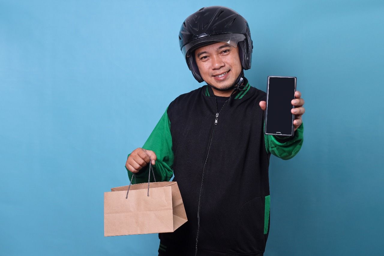 Keren! Warganet Luar Negeri Kompak Pesan Makanan untuk Driver Ojol di Indonesia