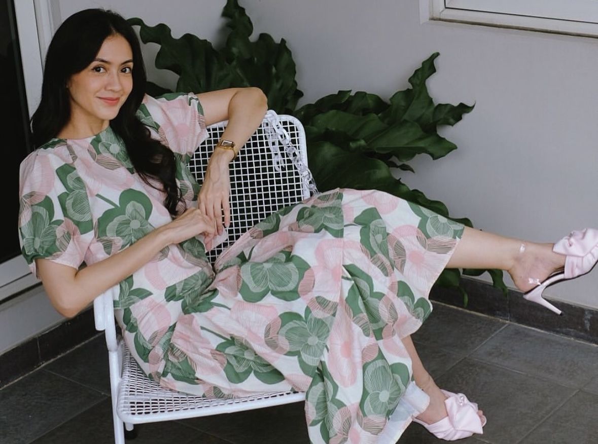 5 Ide OOTD Brave Pink dan Hero Green Stylish dan Penuh Solidaritas, Cocok Juga Buat Hijabers