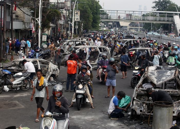 Mobil Rusak Akibat Demo Bisa Diklaim Asuransi, Asal Punya Syarat Ini