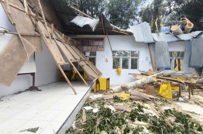 Pemulihan Ruang Kelas SMP 1 Tilango Jadi Prioritas Pemerintah