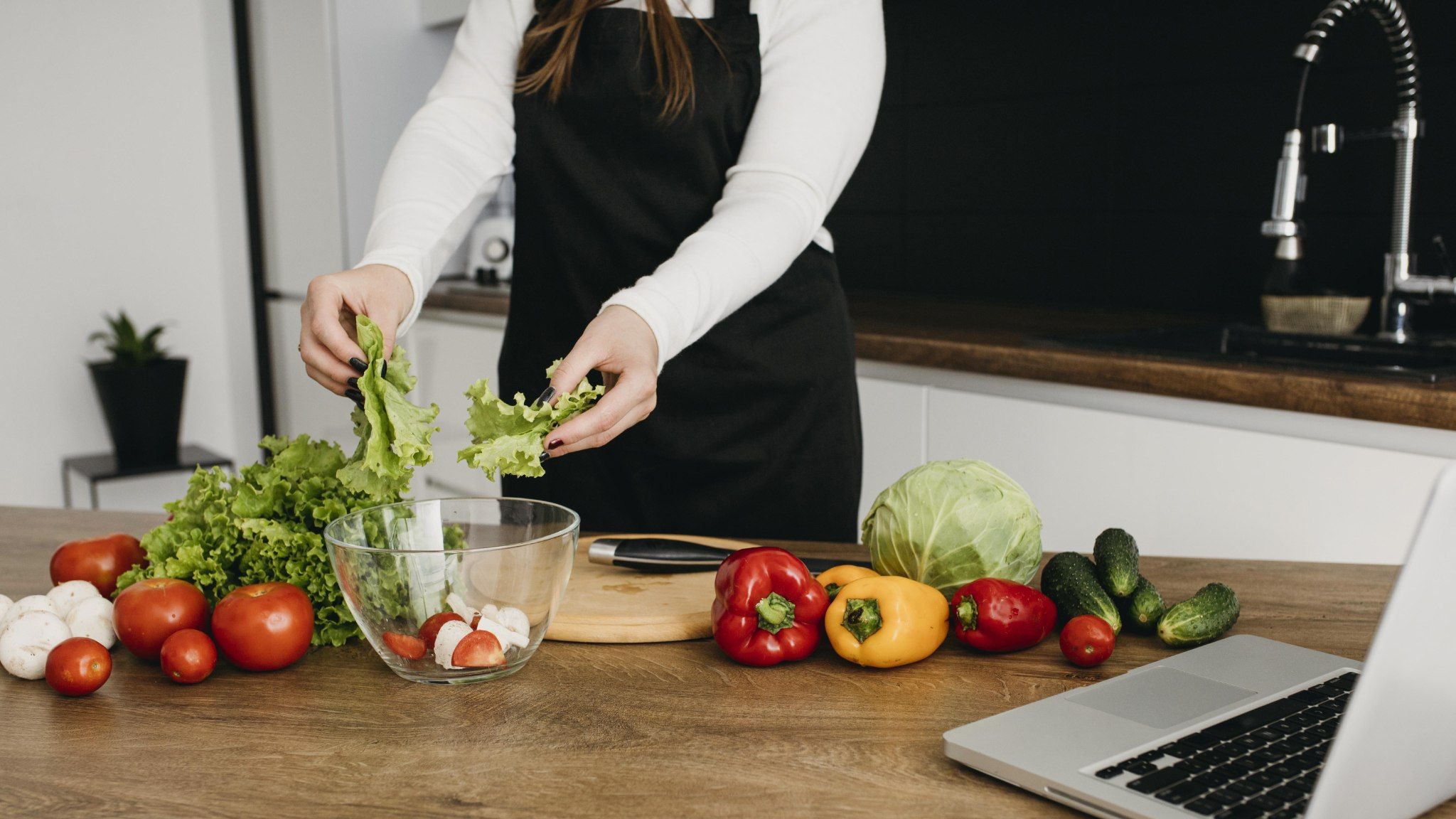 50 Ide Nama Channel YouTube Masak yang Kreatif dan Mudah Diingat