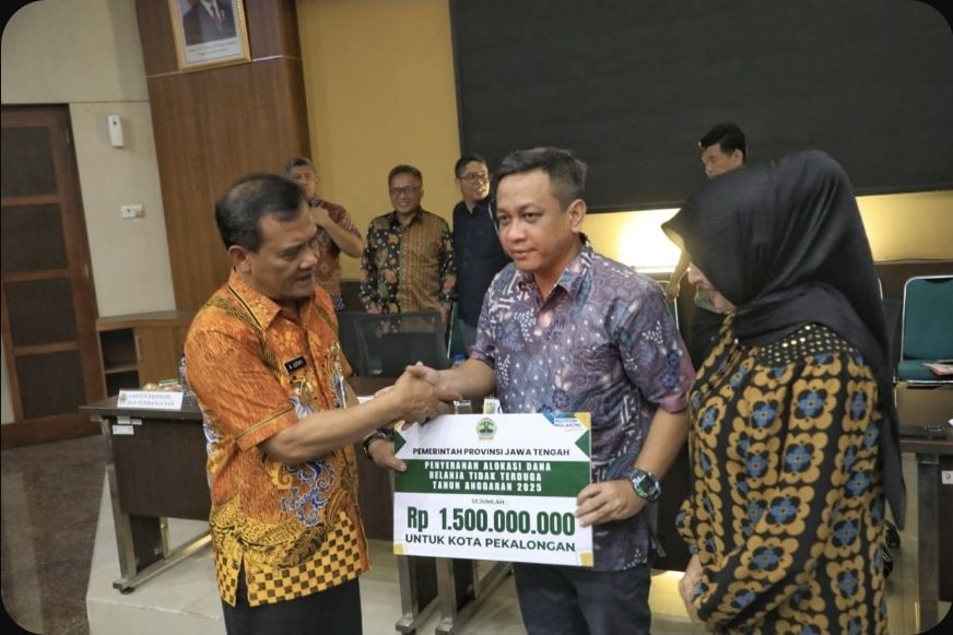 Pasca Demo dan Kebakaran, Pekalongan Dapat Bantuan Besar dari Pemprov Jateng
