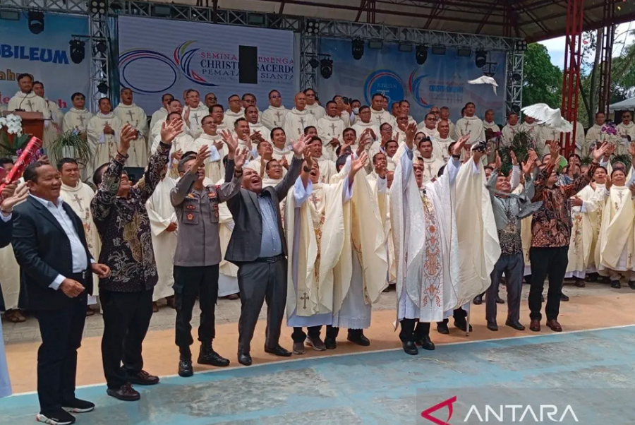 Jubileum 175 Tahun SMCS, Uskup Agung Medan Tekankan Nilai Pelayanan