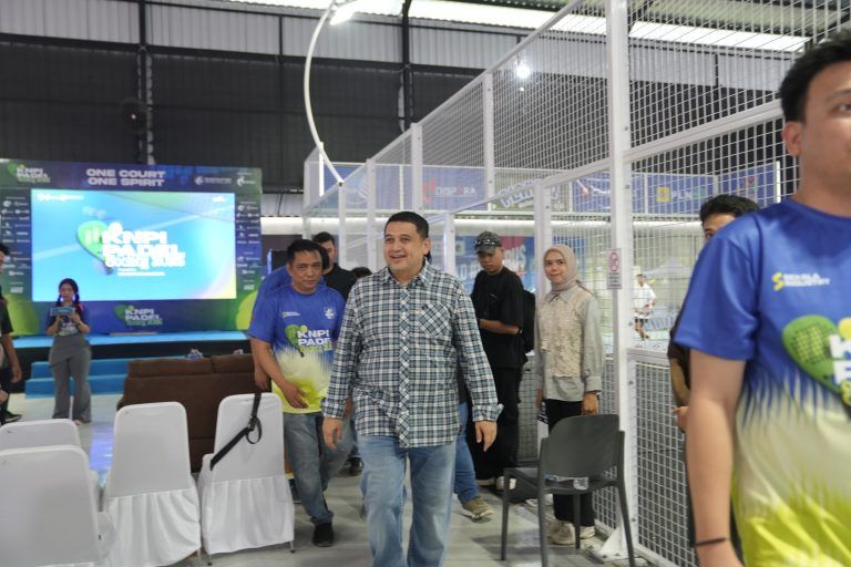 Buka Turnamen KNPI Padel Society 2025 di Makassar, Walkot Appi: Bukan Sekadar Olahraga, Tapi Peluang Ekonomi