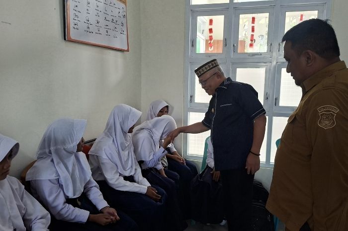 Pemerintah Pastikan Dampingi Penuh Pemulihan Korban Pohon Tumbang di SMP 1 Tilango