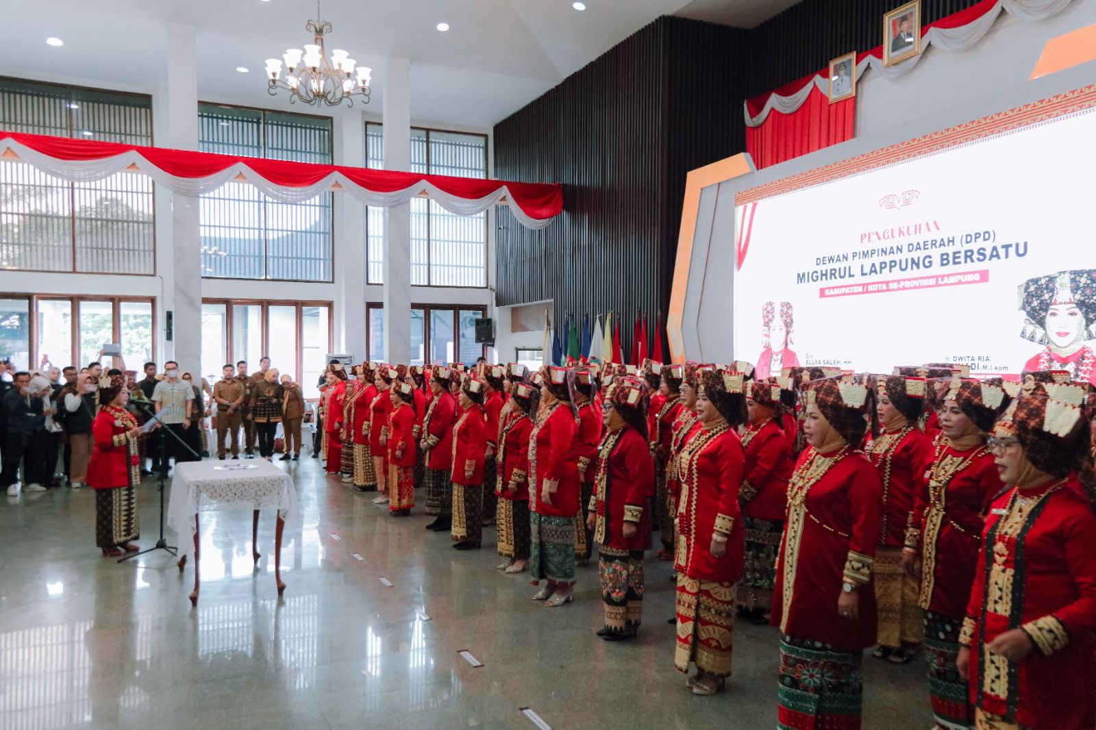 Pengurus DPD Mighrul Lappung Bersatu Dikukuhkan, Pemprov Dorong Perempuan Lampung Perkuat Budaya dan SDM Daerah