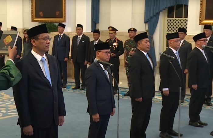 Presiden Prabowo Lantik 5 Menteri Baru, Purbaya Yudhi Sadewa Gantikan Sri Mulyani
