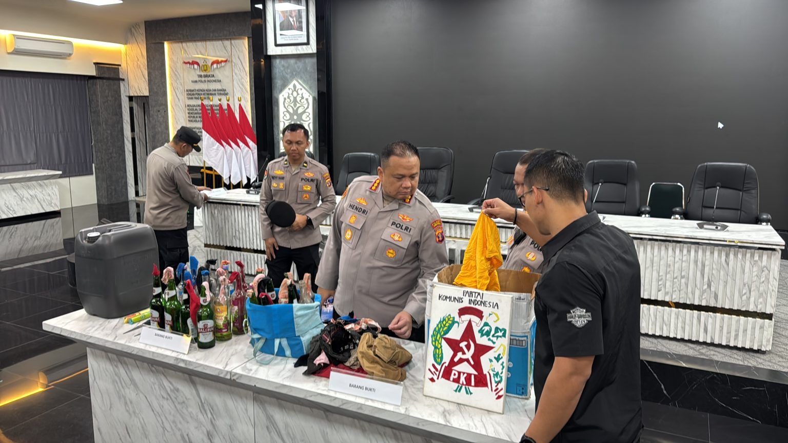 Empat Mahasiswa Unmul Ditetapkan Tersangka Kasus Perakitan Bom Molotov