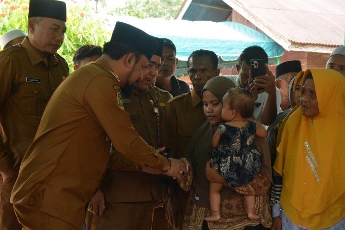 Bupati Aceh Timur Melayat Bustamam, Janji Tindak Tegas Pelaku dan Razia Judi Online ASN
