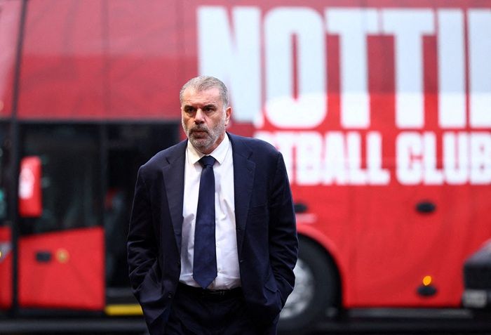 Punya 3 Gelandang Serang Berkualitas, Formasi Apa yang Bakal Digunakan Ange Postecoglou di Nottingham Forest?