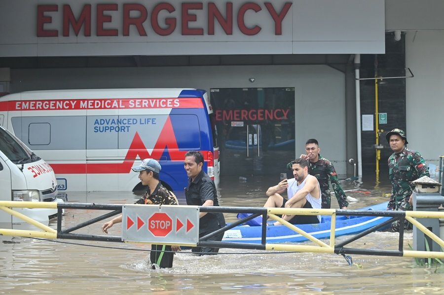 Bali Tanggap Darurat Bencana selama Sepekan karena Banjir, Bule-bule pun Dievakuasi!