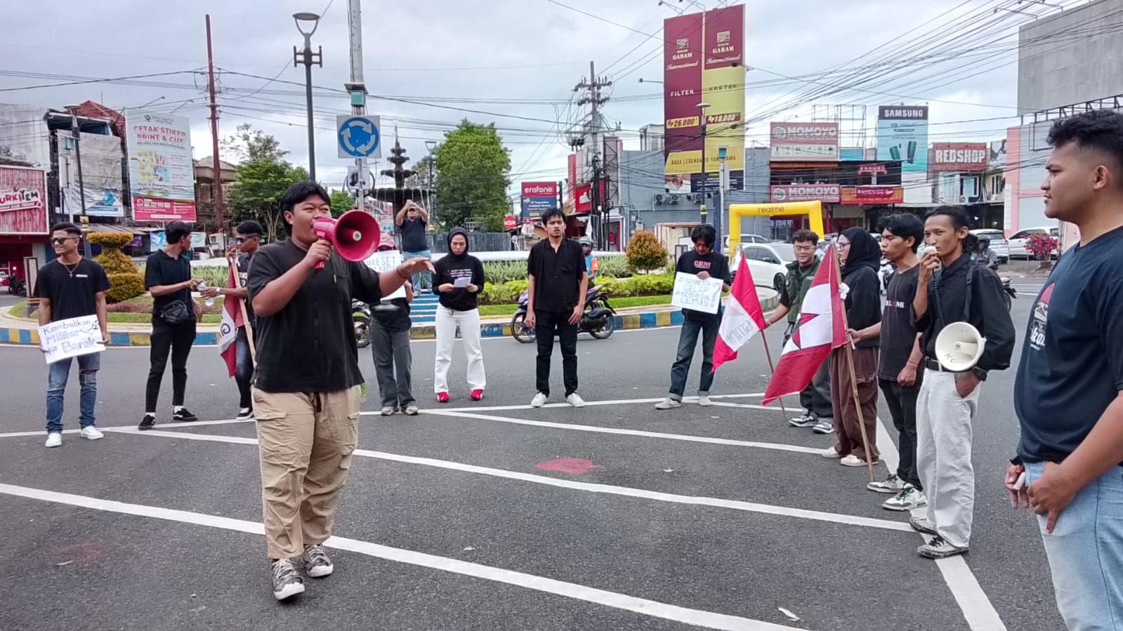 Orator Ungkap Alasan Copot Jabatan Kapolri: Wajah Polri Semakin Kehilangan Marwahnya