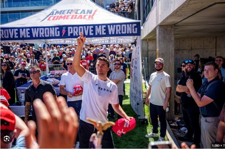 Ironi Charlie Kirk: Pendukung Penggunaan Senjata di Amerika yang Tewas karena Penggunaan Senjata