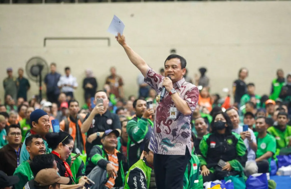 Gubernur Jateng Tanggung Biaya SIM untuk Puluhan Pengemudi Ojol