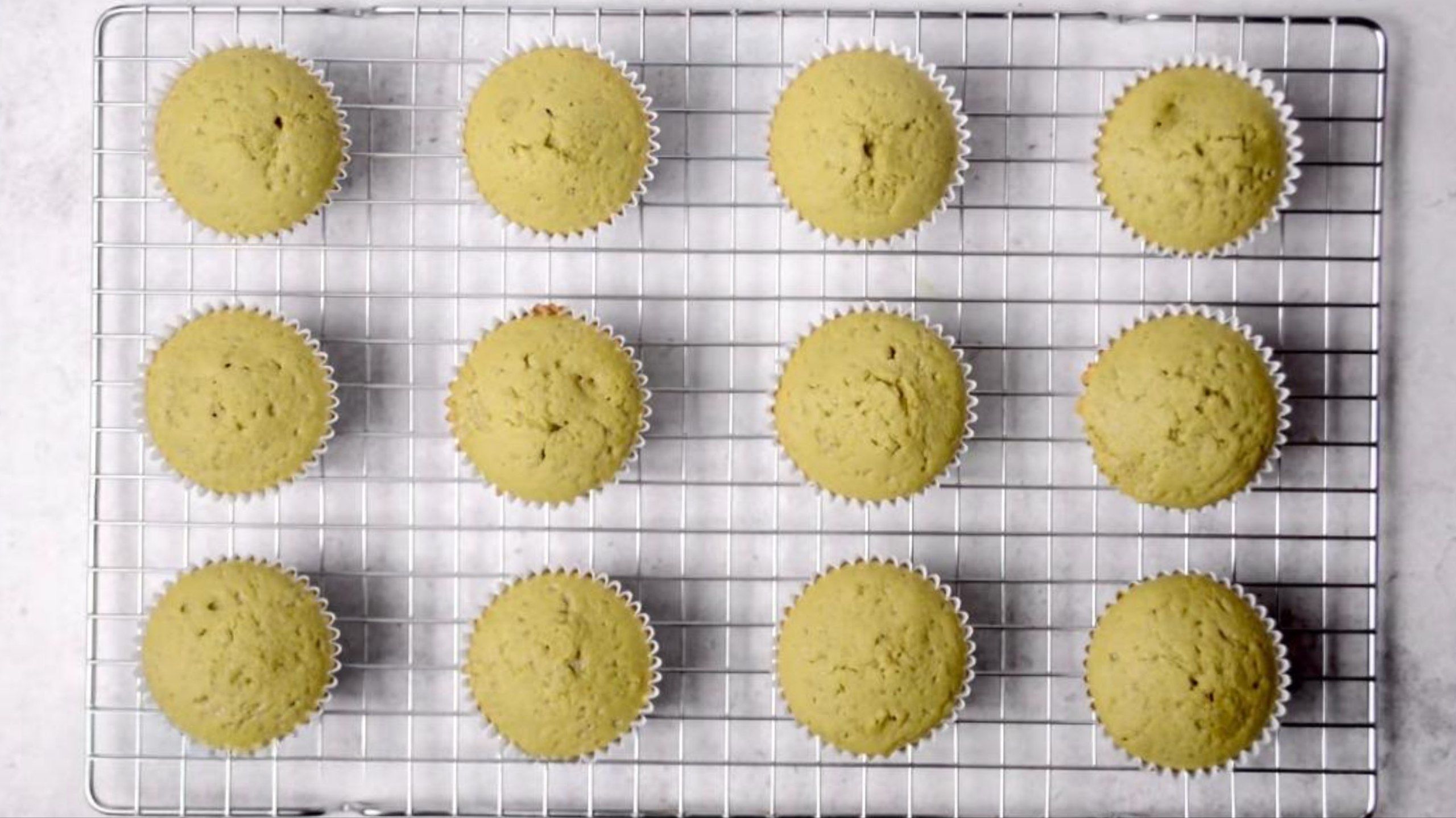 Resep Cupcake Matcha Anti Gagal yang Lembut Banget
