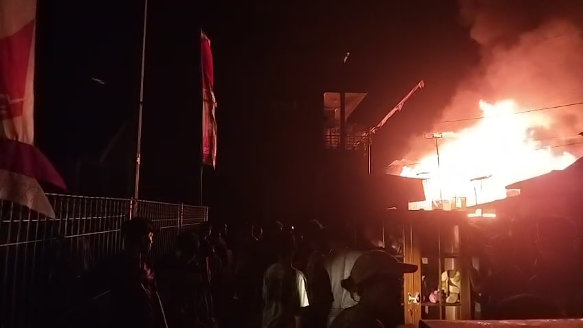 Puluhan Rumah di Desa Mansalong Terbakar Minggu Dini Hari