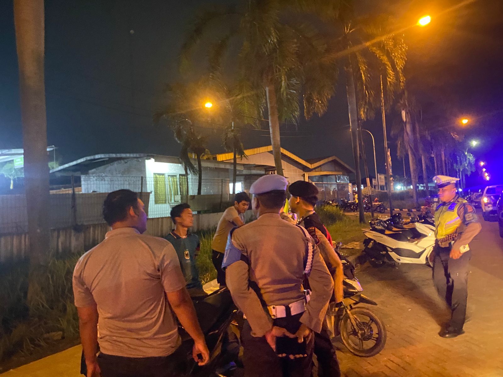 Patroli KRYD Malam Tingkatkan polres Serang Pastikan Jaga Kondusifitas