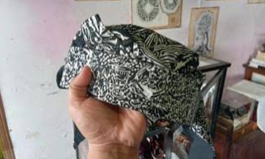 Menjaga Nafas Tengger Melalui Batik Tosarian