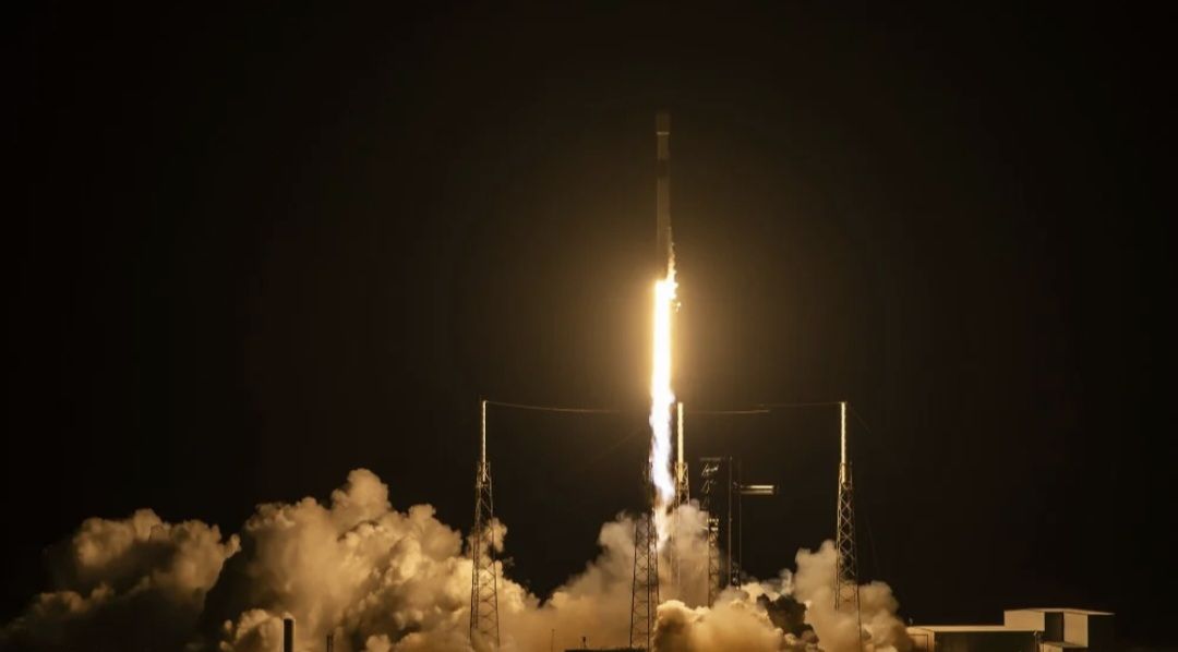Guru Besar UGM Desak Tuntaskan Tiga Masalah Utama Ini Kaitannya Usai Peluncuran Satelit Nusantara 5