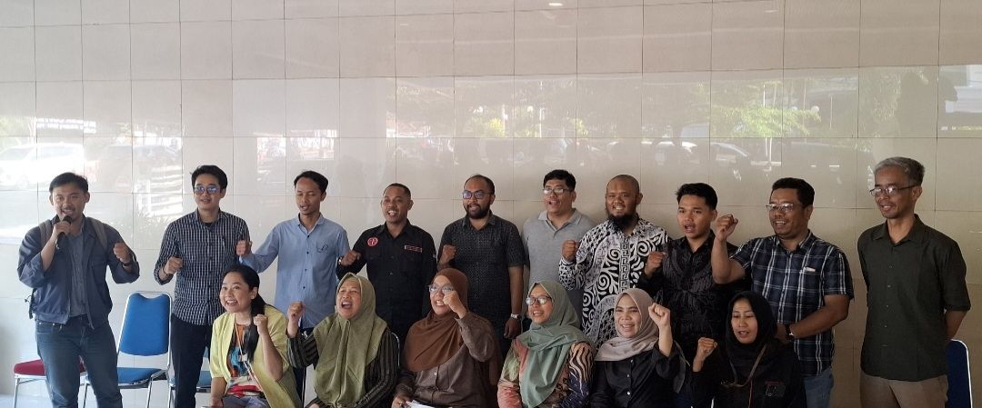 Pasca Kericuhan Unjuk Rasa di Mapolda DIY, Sejumlah Aktivis Buka Posko Aduan : Sebanyak 66 Warga ditangkap Termasuk Anak - Anak