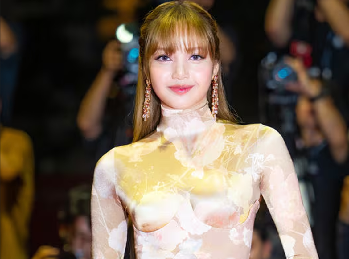 Intip Penampilan Mengejutkan Lisa Blackpink di Busan International Film Festival