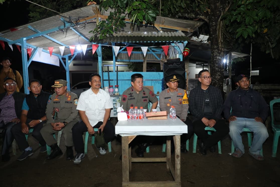 Gubernur Babel Tinjau Sejumlah Pos Siskamling di Pangkalpinang, Siapkan Penghargaan untuk Siskamling Terbaik