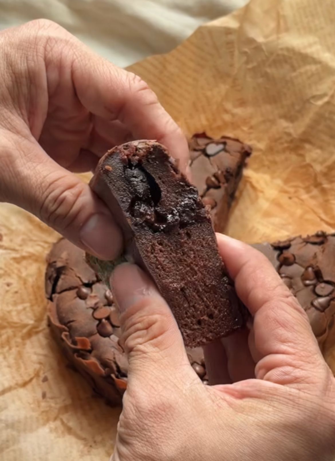Resep Brownies Mochi: Perpaduan Legit Cokelat dan Kenyal Ketan yang Bikin Candu