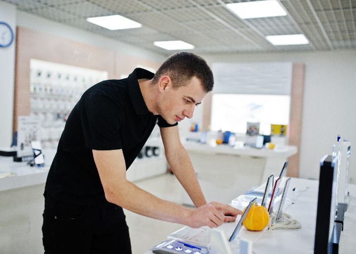 5 Pertimbangan Sebelum Beli Gadget Baru Jelang Akhir Tahun, Jangan Asal Cari Murah!